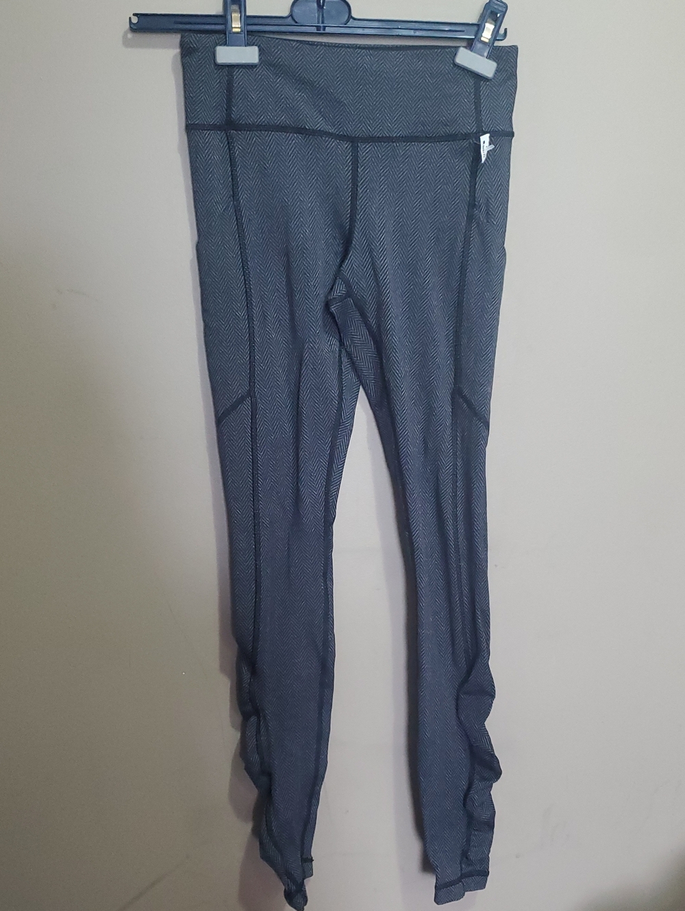 Lululemon Speed Tight IV High-Waist Giant Herringbone Blk Heathered Blk Sz4